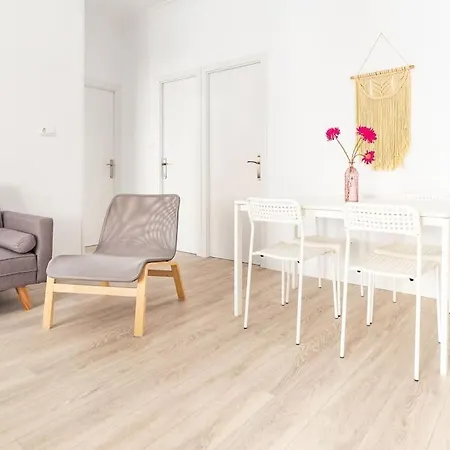 Apartment Alonso Lopez Ferrol